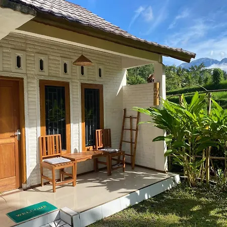 Sarang Walet Homestay Tetebatu Exterior foto